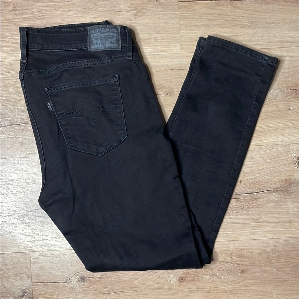 Levi's Black 711 Skinny Jeans.‎ Size 30. Good Used Condition!